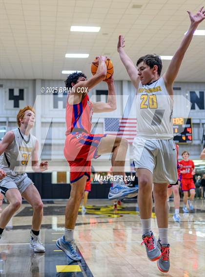 Thumbnail 3 in Melbourne vs Salem (3A-2 District Tournament) photogallery.