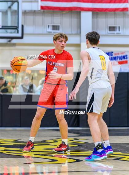 Thumbnail 1 in Melbourne vs Salem (3A-2 District Tournament) photogallery.