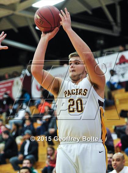 Thumbnail 3 in Chicopee vs Northampton (Spalding HoopHall Classic) photogallery.