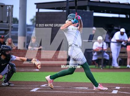 Thumbnail 2 in Centerville vs. Harleton (UIL 2A D1 Region Semifinal) photogallery.