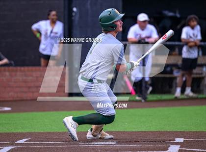Thumbnail 2 in Centerville vs. Harleton (UIL 2A D1 Region Semifinal) photogallery.