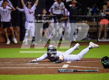Thumbnail 1 in Centerville vs. Harleton (UIL 2A D1 Region Semifinal) photogallery.