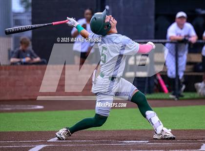 Thumbnail 1 in Centerville vs. Harleton (UIL 2A D1 Region Semifinal) photogallery.