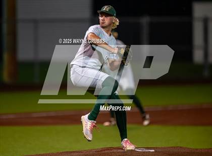 Thumbnail 1 in Centerville vs. Harleton (UIL 2A D1 Region Semifinal) photogallery.