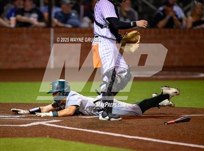 Thumbnail 1 in Centerville vs. Harleton (UIL 2A D1 Region Semifinal) photogallery.