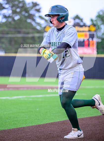 Thumbnail 3 in Centerville vs. Harleton (UIL 2A D1 Region Semifinal) photogallery.