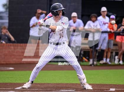 Thumbnail 2 in Centerville vs. Harleton (UIL 2A D1 Region Semifinal) photogallery.
