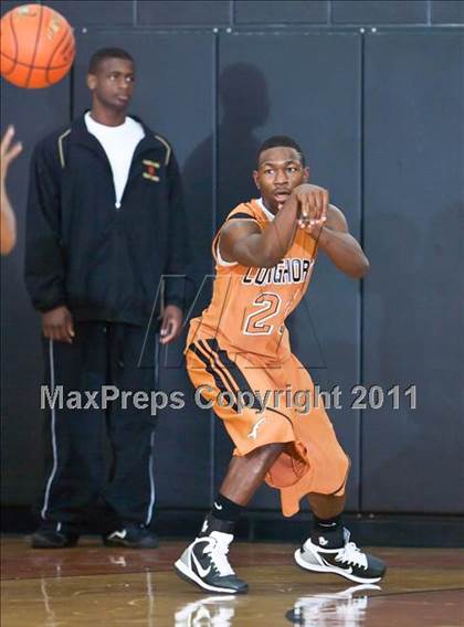 Thumbnail 2 in Dobie vs. Hillcrest (McDonald's Texas Invitational) photogallery.