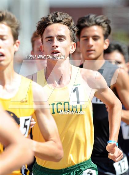 Thumbnail 3 in CIF SS Track & Field Masters Meet (Boys 3200 Meter Run) photogallery.