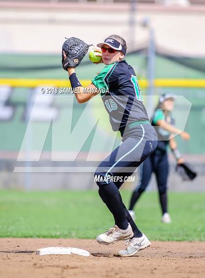 Thumbnail 2 in Granada Hills Charter vs San Pedro photogallery.