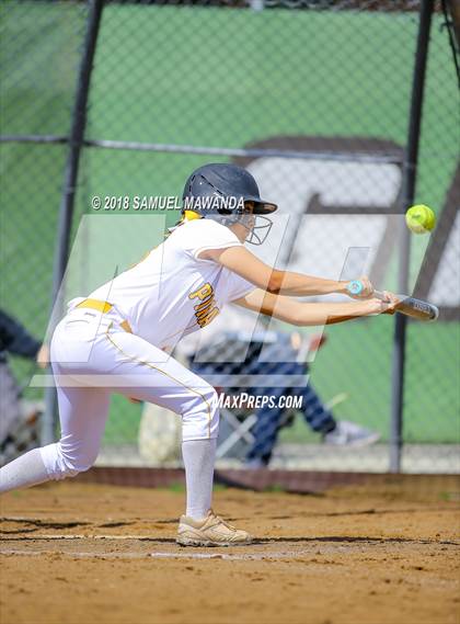 Thumbnail 3 in Granada Hills Charter vs San Pedro photogallery.