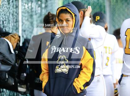 Thumbnail 3 in Granada Hills Charter vs San Pedro photogallery.