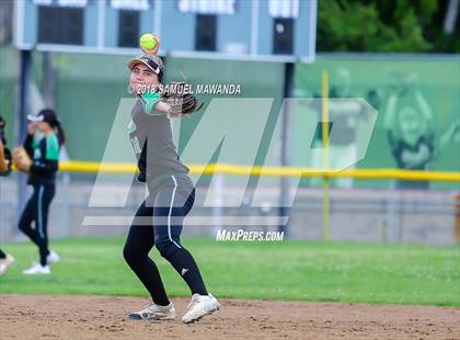 Thumbnail 1 in Granada Hills Charter vs San Pedro photogallery.