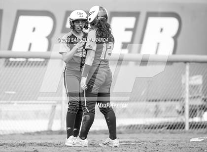 Thumbnail 3 in Granada Hills Charter vs San Pedro photogallery.