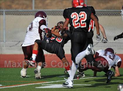 Thumbnail 3 in Calexico vs Mount Miguel (SDS Kickoff Classic) photogallery.