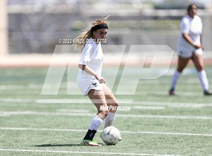 Thumbnail 3 in O'Connor vs. Westlake (UIL 6A Regional Semifinal) photogallery.