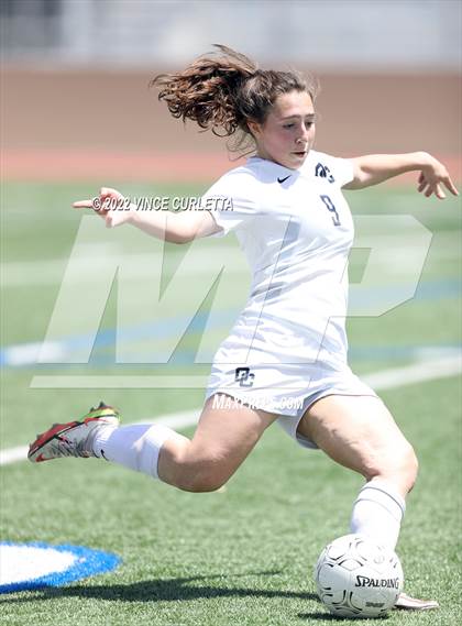 Thumbnail 3 in O'Connor vs. Westlake (UIL 6A Regional Semifinal) photogallery.