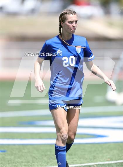 Thumbnail 2 in O'Connor vs. Westlake (UIL 6A Regional Semifinal) photogallery.