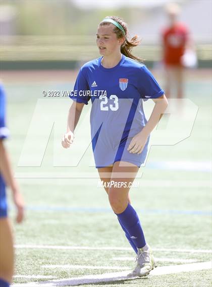 Thumbnail 1 in O'Connor vs. Westlake (UIL 6A Regional Semifinal) photogallery.
