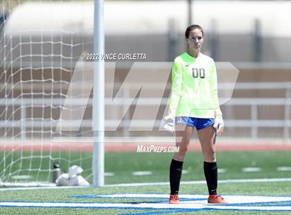 Thumbnail 2 in O'Connor vs. Westlake (UIL 6A Regional Semifinal) photogallery.