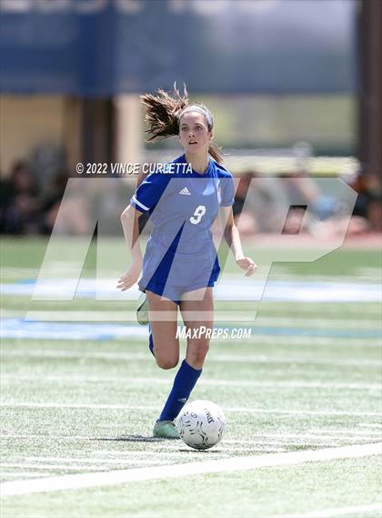 Thumbnail 3 in O'Connor vs. Westlake (UIL 6A Regional Semifinal) photogallery.