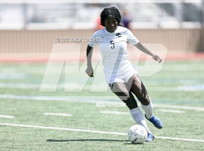 Thumbnail 2 in O'Connor vs. Westlake (UIL 6A Regional Semifinal) photogallery.