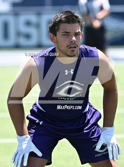 Thumbnail 1 in San Clemente vs. Carlsbad (Brave 8 Invitational) photogallery.