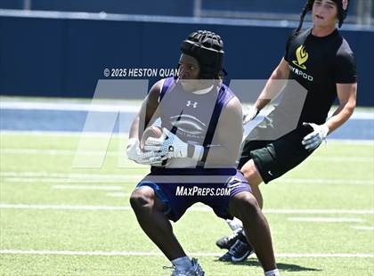 Thumbnail 1 in San Clemente vs. Carlsbad (Brave 8 Invitational) photogallery.