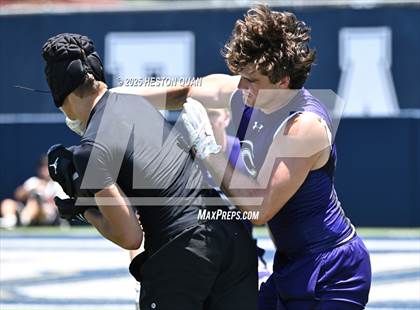 Thumbnail 2 in San Clemente vs. Carlsbad (Brave 8 Invitational) photogallery.