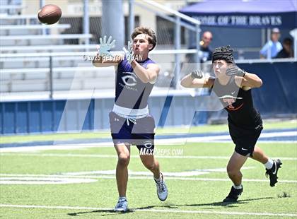 Thumbnail 3 in San Clemente vs. Carlsbad (Brave 8 Invitational) photogallery.