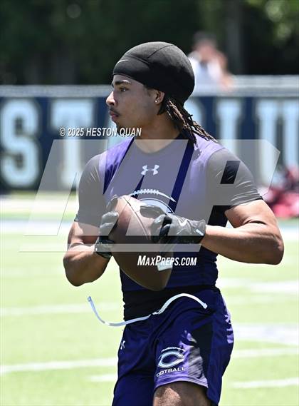 Thumbnail 2 in San Clemente vs. Carlsbad (Brave 8 Invitational) photogallery.