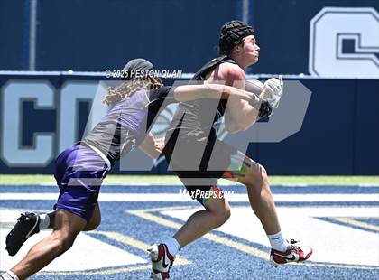 Thumbnail 3 in San Clemente vs. Carlsbad (Brave 8 Invitational) photogallery.