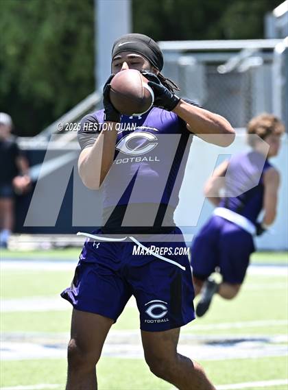 Thumbnail 2 in San Clemente vs. Carlsbad (Brave 8 Invitational) photogallery.