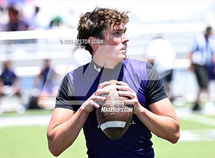 Thumbnail 1 in San Clemente vs. Carlsbad (Brave 8 Invitational) photogallery.