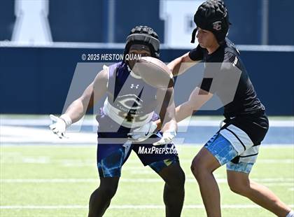 Thumbnail 1 in San Clemente vs. Carlsbad (Brave 8 Invitational) photogallery.