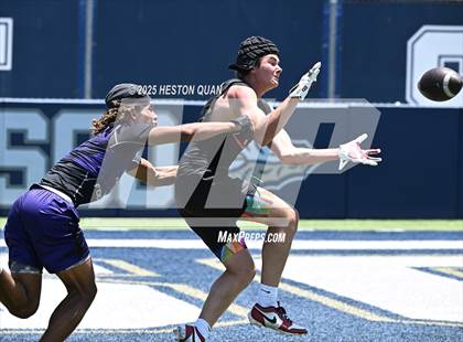 Thumbnail 2 in San Clemente vs. Carlsbad (Brave 8 Invitational) photogallery.