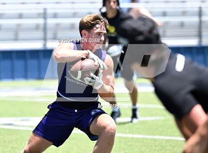 Thumbnail 1 in San Clemente vs. Carlsbad (Brave 8 Invitational) photogallery.