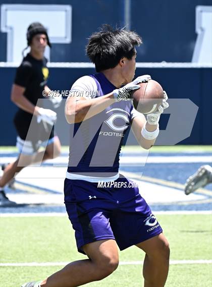Thumbnail 3 in San Clemente vs. Carlsbad (Brave 8 Invitational) photogallery.