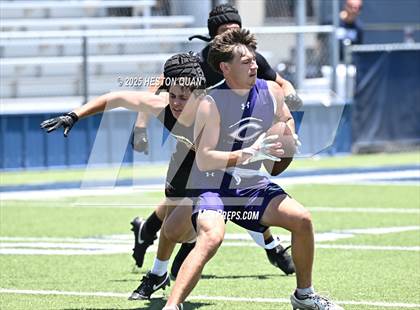 Thumbnail 2 in San Clemente vs. Carlsbad (Brave 8 Invitational) photogallery.