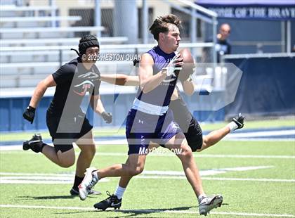 Thumbnail 3 in San Clemente vs. Carlsbad (Brave 8 Invitational) photogallery.