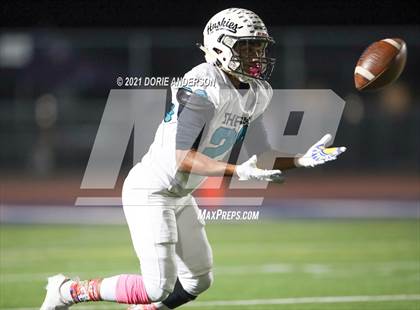 Thumbnail 1 in Sheldon @ Vista del Lago photogallery.