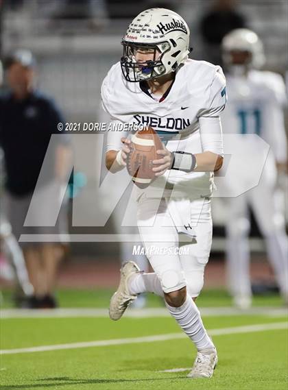 Thumbnail 3 in Sheldon @ Vista del Lago photogallery.