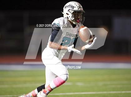 Thumbnail 2 in Sheldon @ Vista del Lago photogallery.