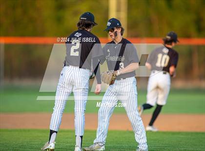 Thumbnail 1 in Anahuac vs Warren @Warren photogallery.