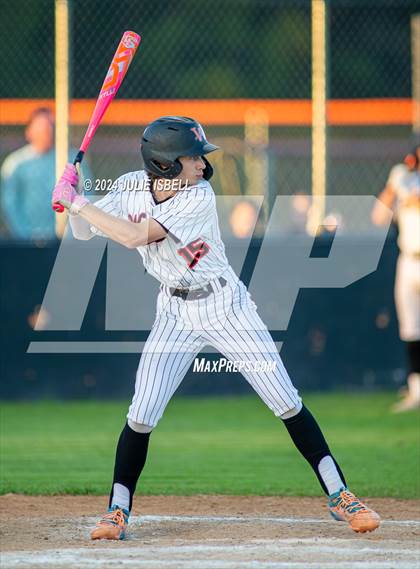 Thumbnail 2 in Anahuac vs Warren @Warren photogallery.