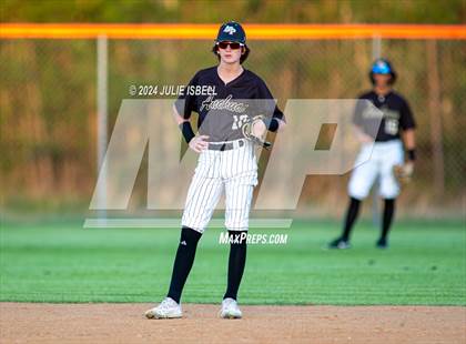 Thumbnail 3 in Anahuac vs Warren @Warren photogallery.