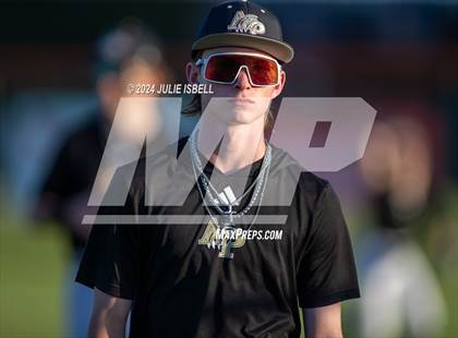Thumbnail 1 in Anahuac vs Warren @Warren photogallery.