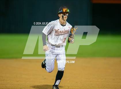 Thumbnail 1 in Anahuac vs Warren @Warren photogallery.