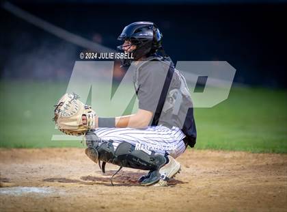 Thumbnail 3 in Anahuac vs Warren @Warren photogallery.
