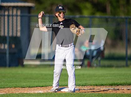 Thumbnail 2 in Anahuac vs Warren @Warren photogallery.